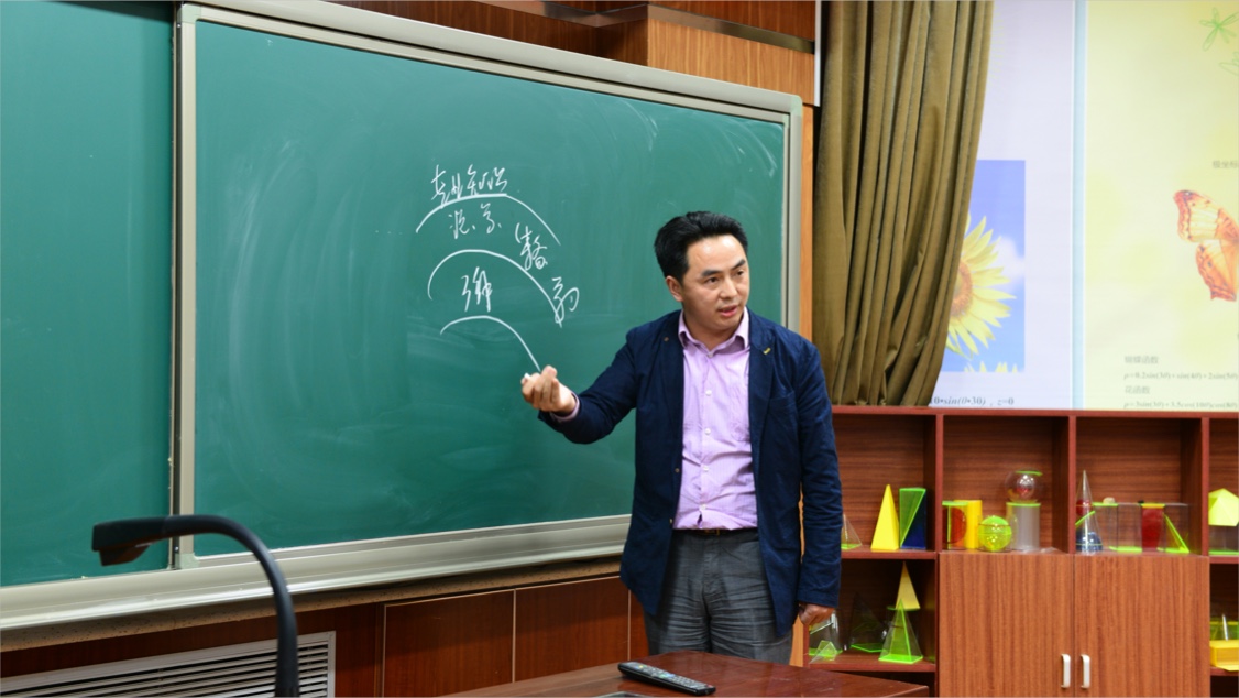 191ed5c7c92a4a94acf5547b575fd37asml.jpg