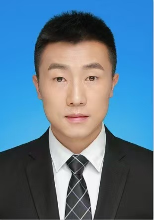 王伟