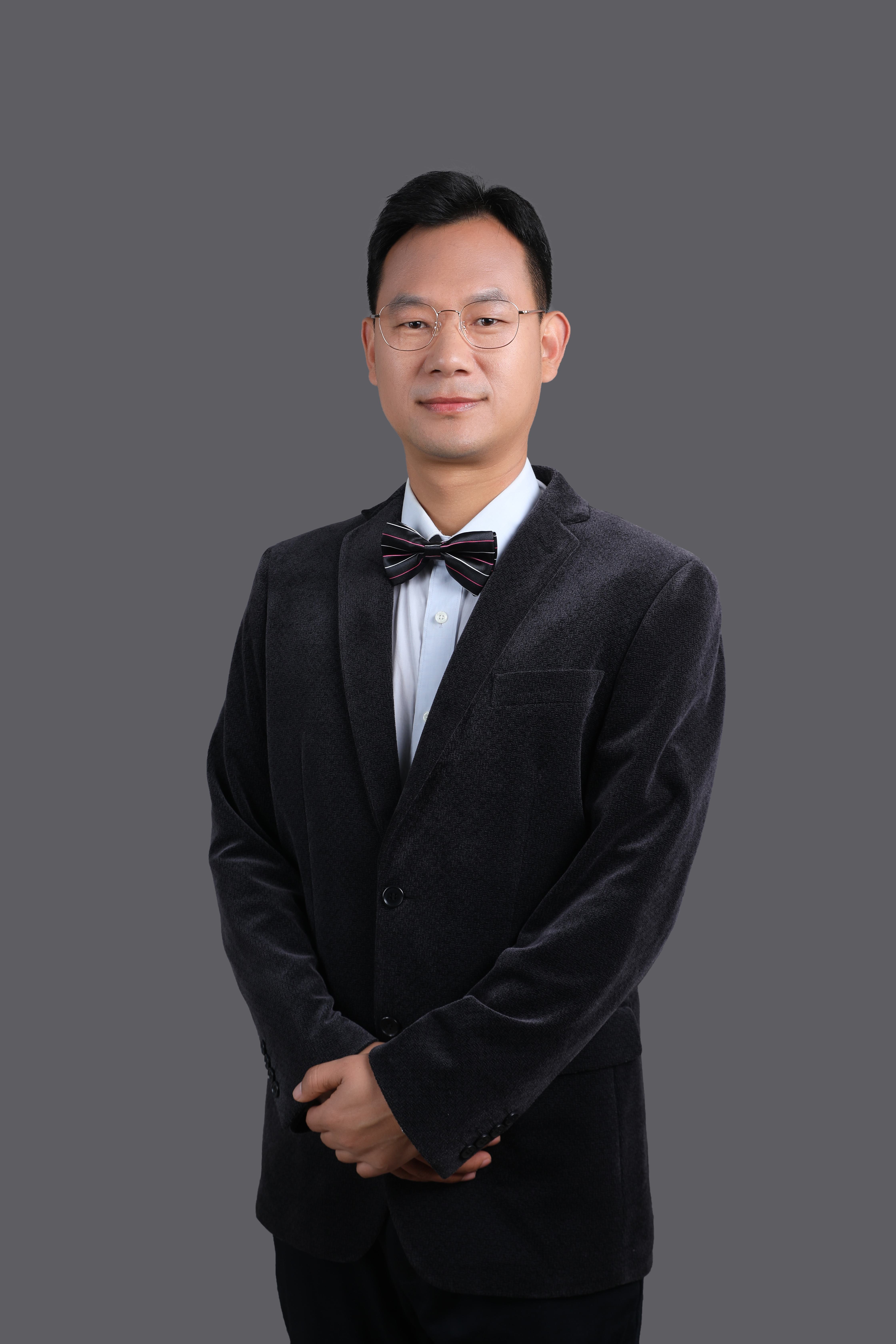 杨毅